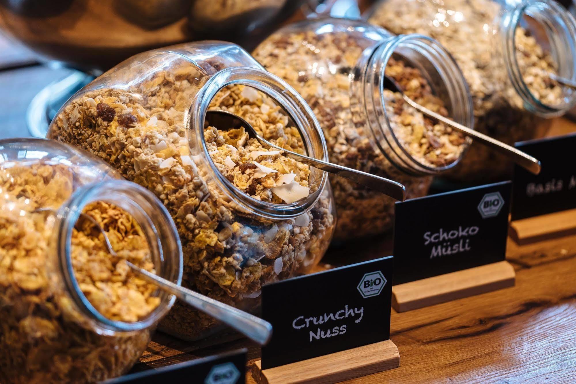 Motel One Hamburg Airport Ngoại thất bức ảnh